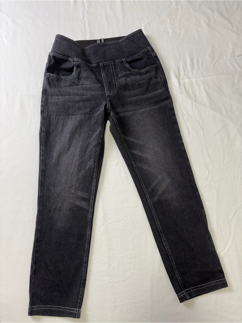 HALARA Charcoal Black Straight-Leg Jeans
